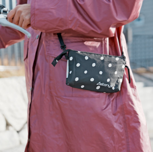 AETONYX 撥水・防水 スマホポーチショルダー AK770